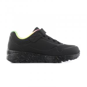 SKECHERS